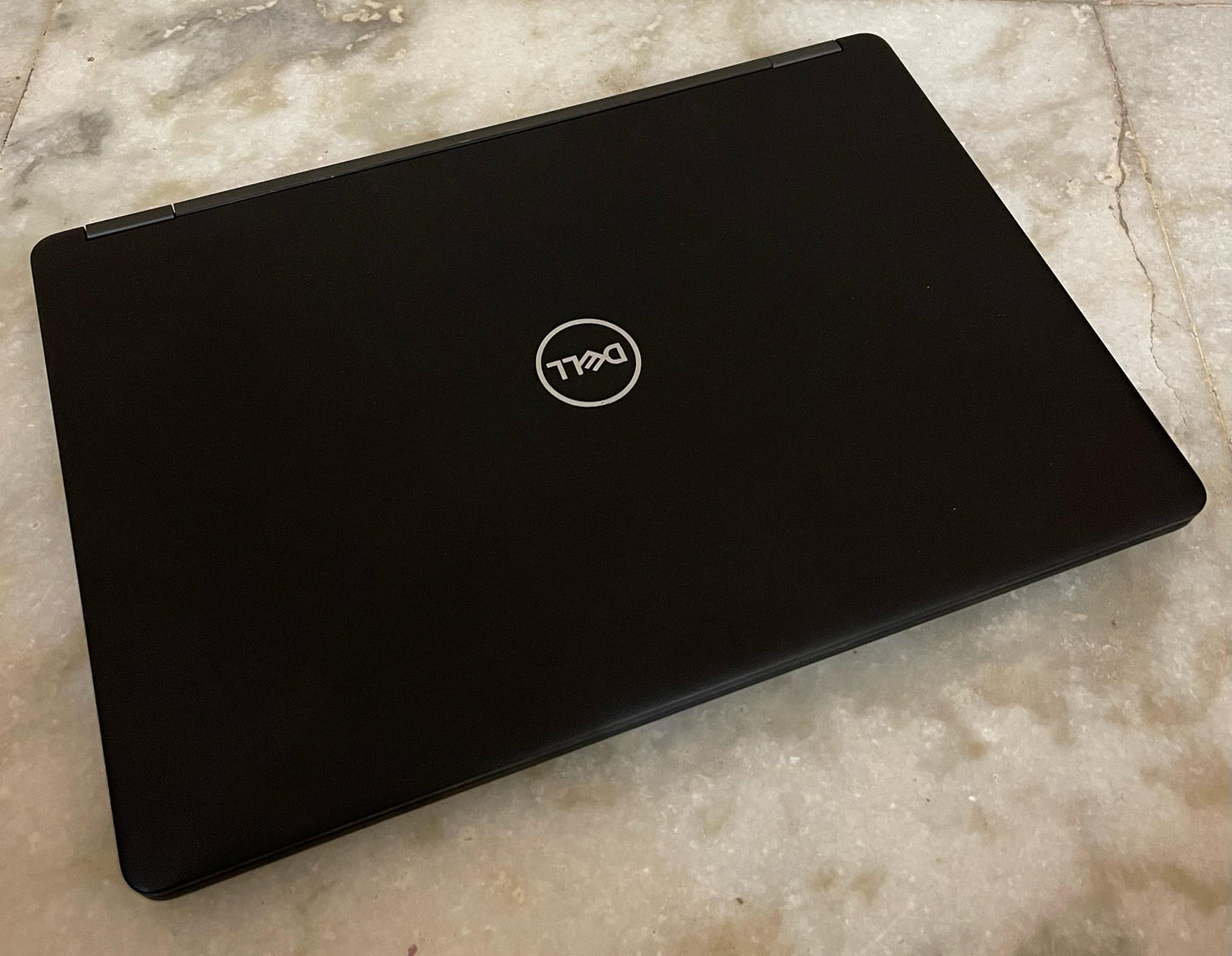 Dell Latitude 5490 i5 8th Gen | 8GB RAM | 256GB SSD | 14” | Backlit Keyboard | Refurbished Laptop India